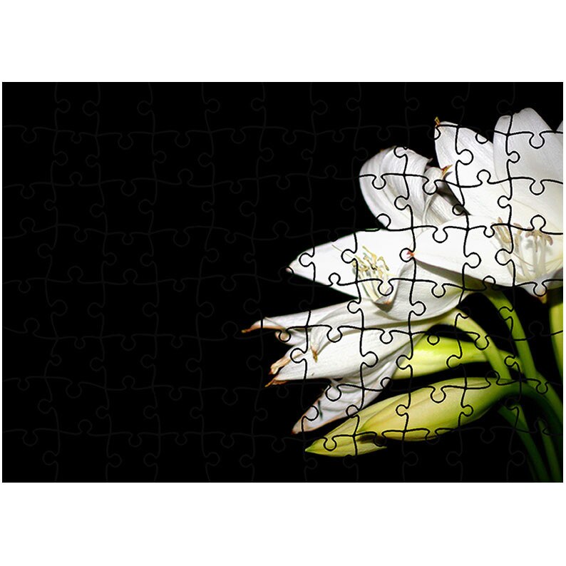 Puzzle Heartwork 96 piese, Liliac alb, Latime 40,5 cm x Inaltime 28,5 cm