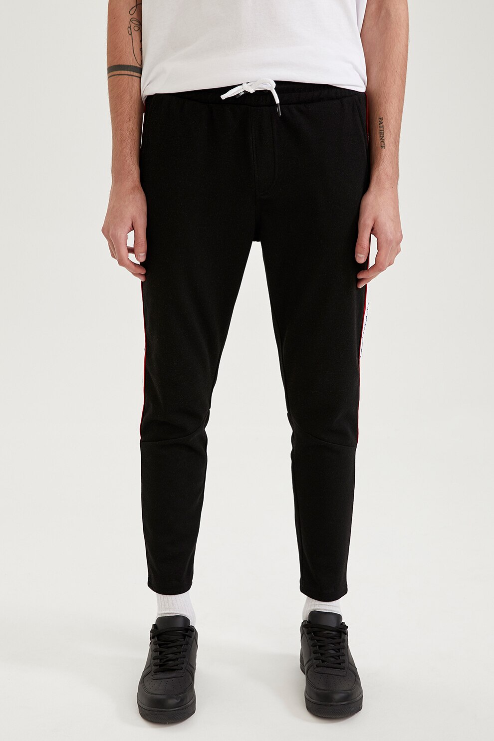 DeFacto, Pantaloni sport cu dungi text laterale, Negru