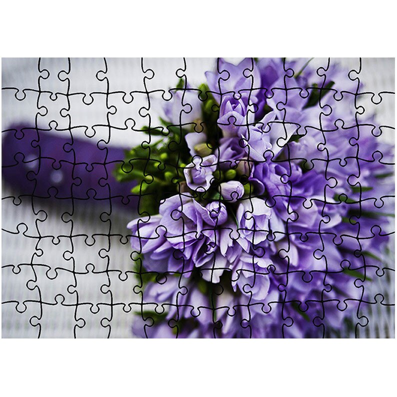 Puzzle Heartwork 96 piese, Buchet de flori violet, Latime 40,5 cm x Inaltime 28,5 cm