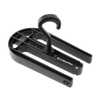 Umeras pentru costum etans de scufundari, SCUBAPRO Dry Suit Hanger, Negru Umeras pentru costum etans de scufundari, SCUBAPRO Dry Suit Hanger, Negru