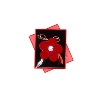 Martisor, Brosa, lucrata manual, din catifea, cu element Swarovski, Floare Rosie - MR282 Martisor, Brosa, lucrata manual, din catifea, cu element Swarovski, Floare Rosie - MR282