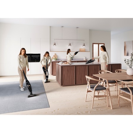 Aspirator vertical 2in1 Electrolux Well Q6 WQ61-42GG, 37W, 18V HD, Li-Ion, 2 trepte de putere, Gri