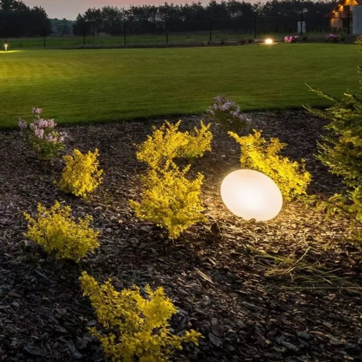 Lampa LED RGB pentru gradina V-TAC 40151, forma de piatra, cu telecomanda, 18 lm, lumina colorata, acumulator 1000mAh, IP67, 28x21x17cm