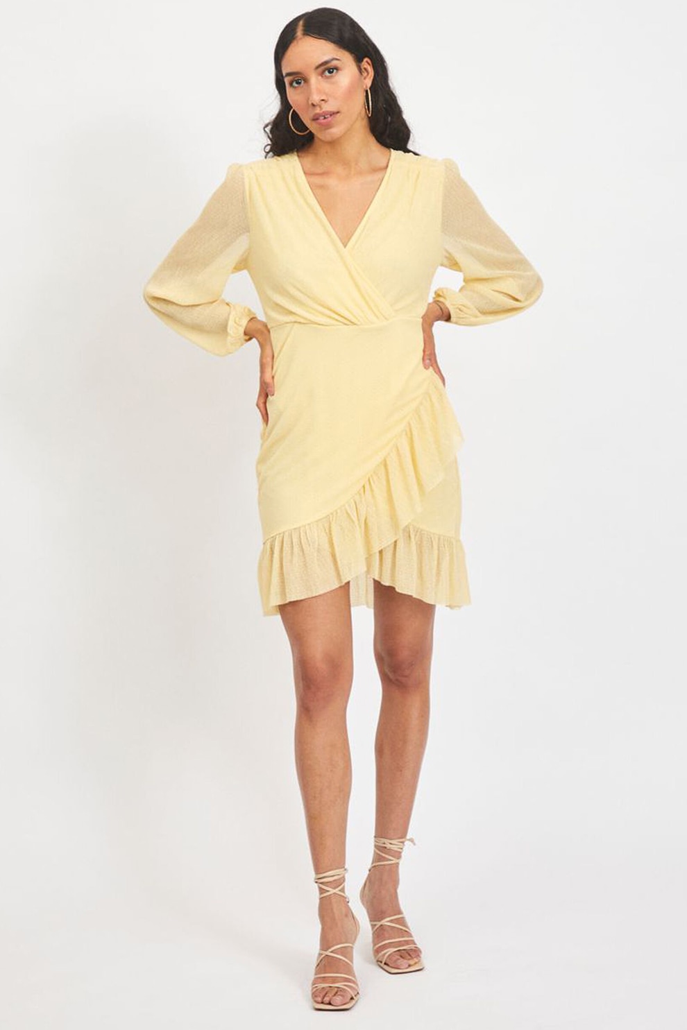 Vila, Rochie mini cu decolteu cache-coeur si volane, galben pal