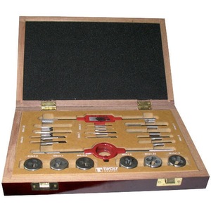 Seturi si accesorii pentru gaurit si insurubat