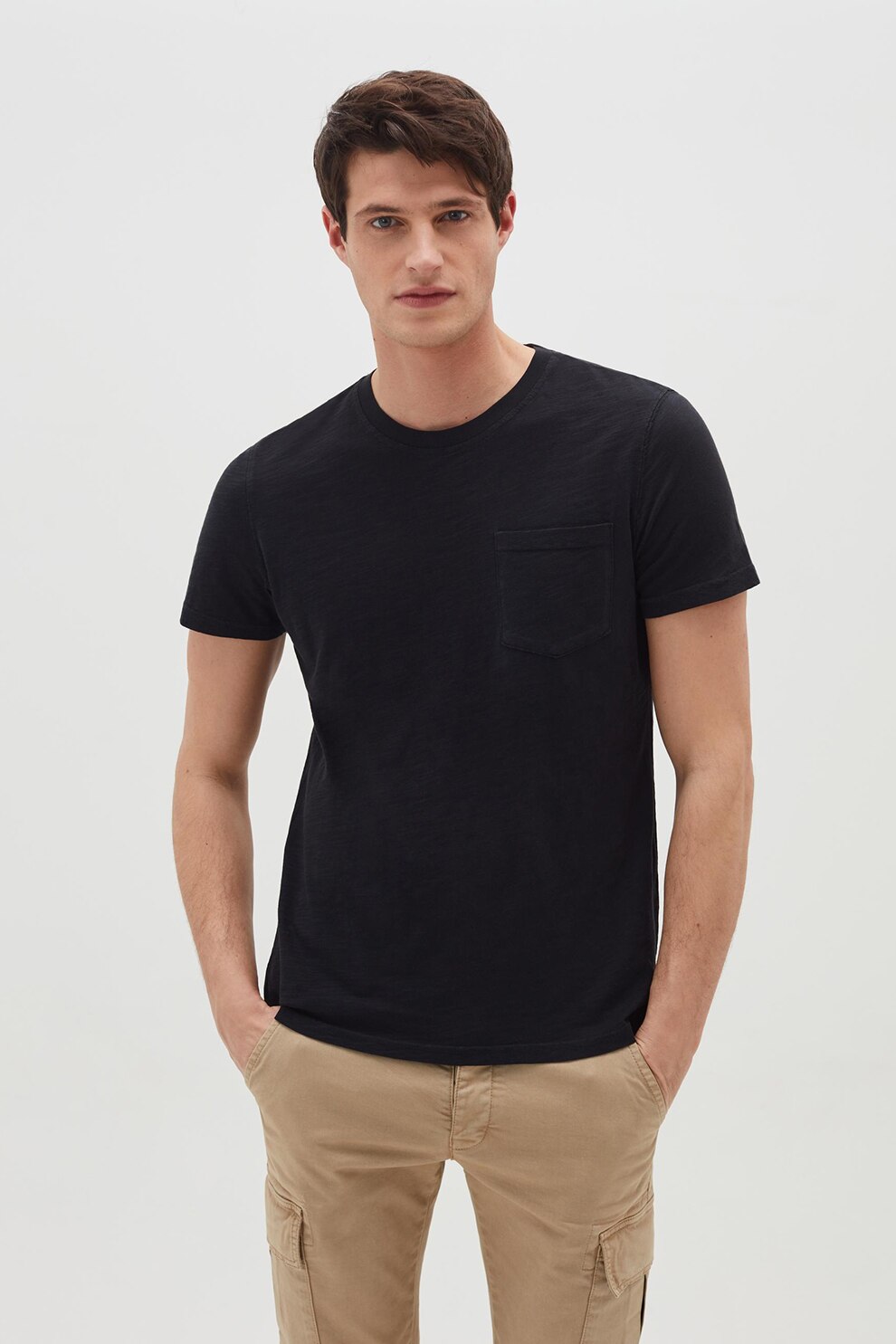 OVS, Tricou cu decolteu la baza gatului, Negru stins