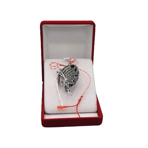 Martisor tip brosa in forma de Paleta pictura, in cutie de catifea