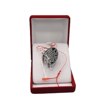 Martisor tip brosa in forma de Paleta pictura, in cutie de catifea Martisor tip brosa in forma de Paleta pictura, in cutie de catifea