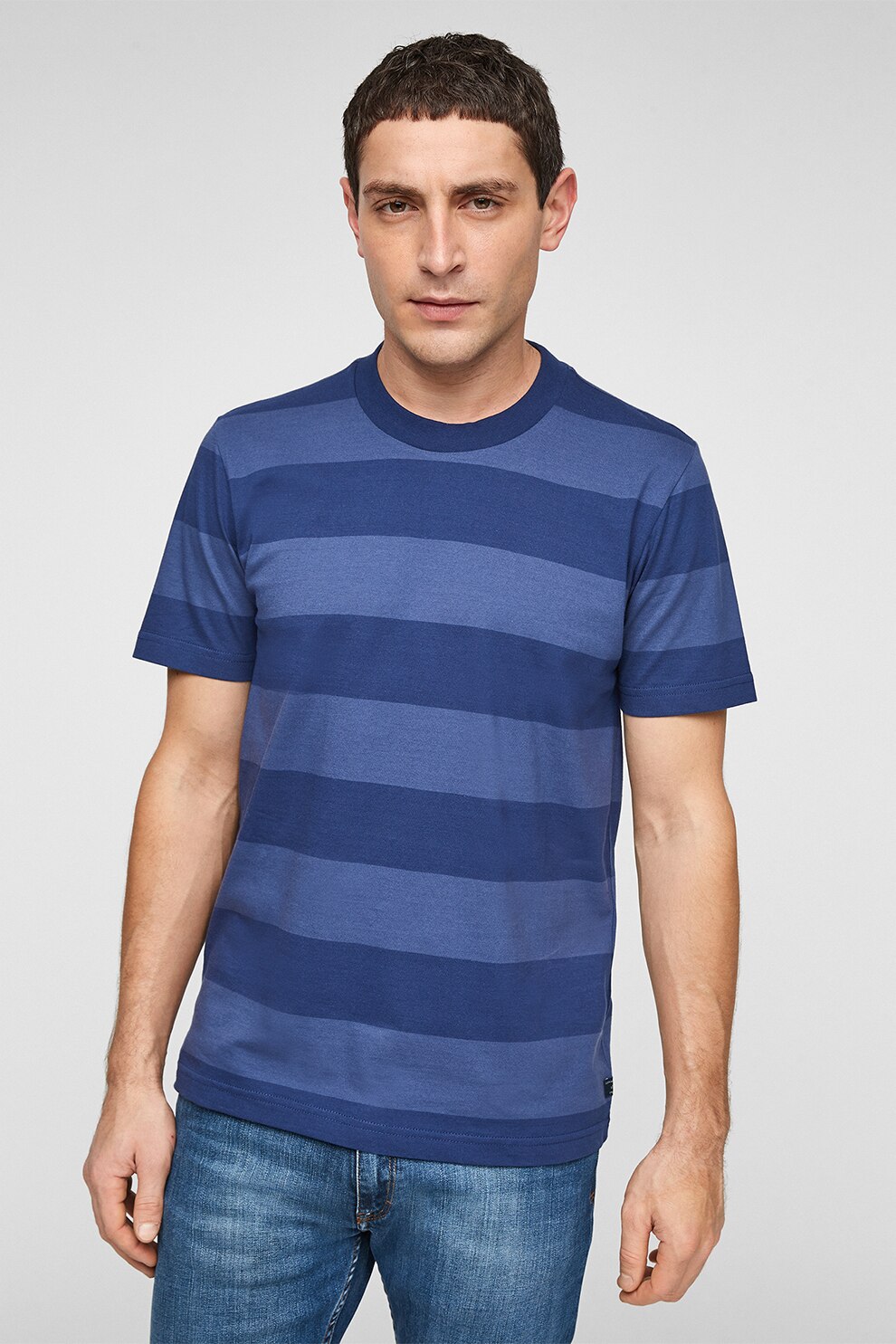 s.Oliver, Tricou cu decolteu la baza gatului si model in dungi, Bleumarin/Albastru inchis