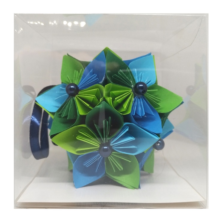Декорация Kusudama - студени цветове 1
