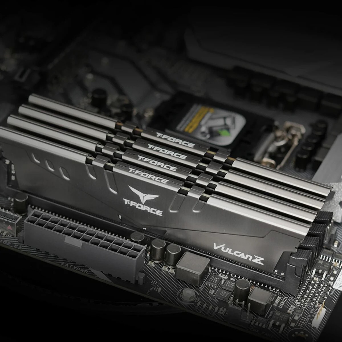 メモリー TEAMGROUP VULCAN Z 32Gb DDR4 3200MHz VULCAN Z DDR4 DESKTOP MEMORY GRAY 32GB(2x16GB) 3600MHz CL14
