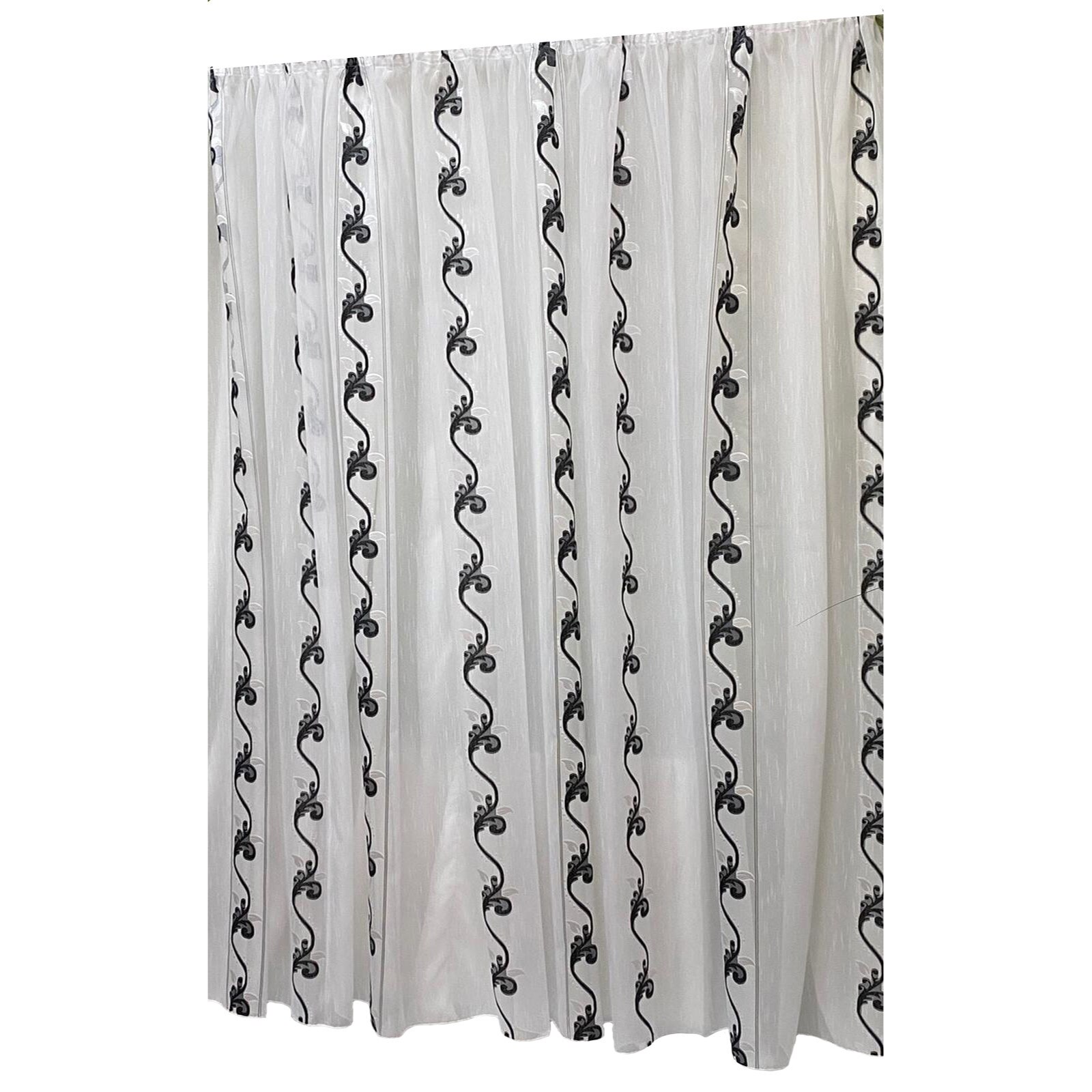 Perdea alba brodata cu ghirlanda de flori neagra 900x245cm, cu rejansa by Liz Line - RD1769