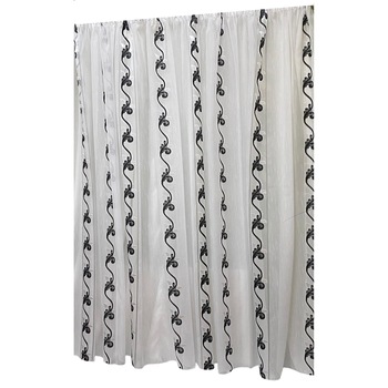 Perdea alba brodata cu ghirlanda de flori neagra 400x245cm, cu rejansa by Liz Line - RD1764 Perdea alba brodata cu ghirlanda de flori neagra 400x245cm, cu rejansa by Liz Line - RD1764