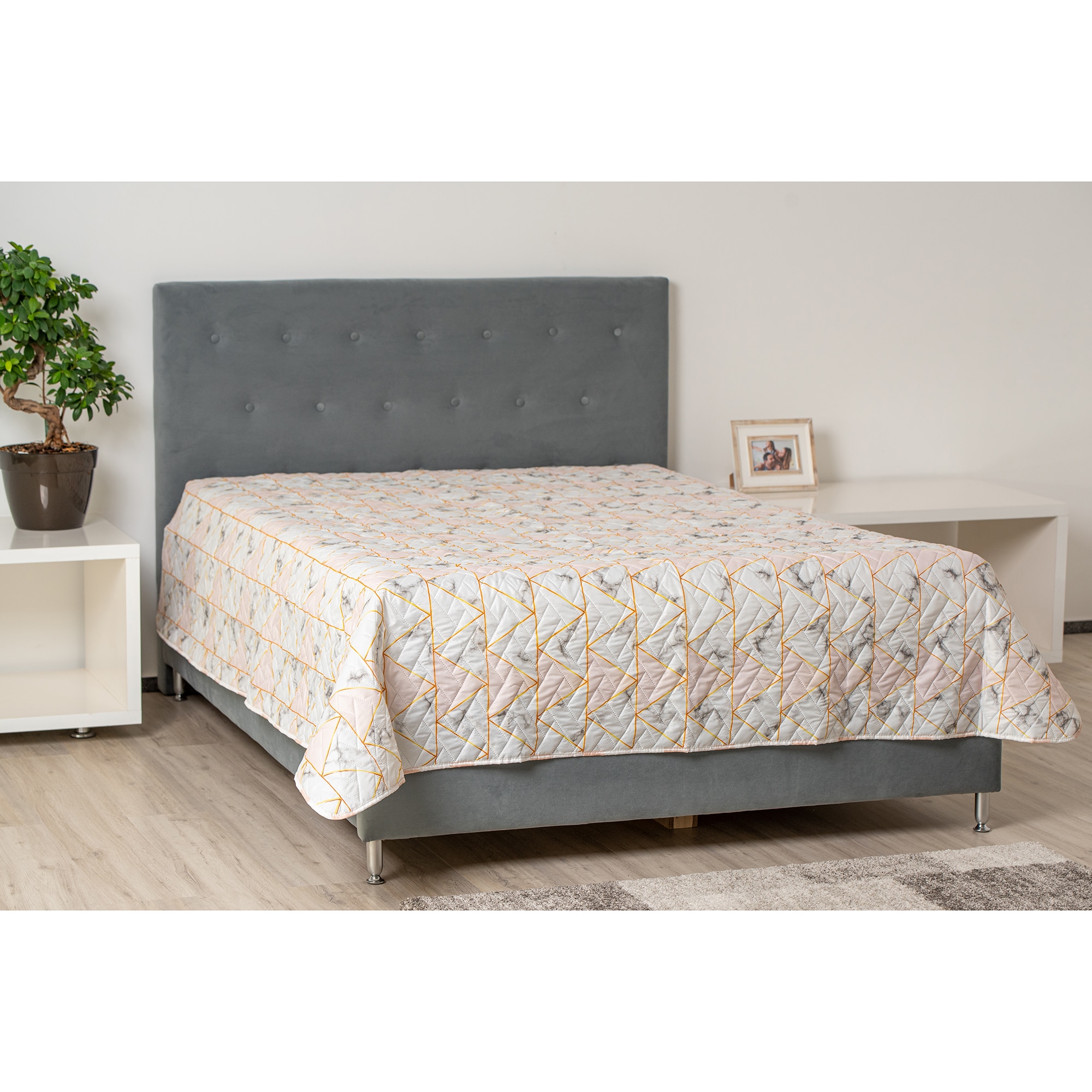 Cuvertura matlasata Ultrasleep Pink, 210x240 cm, microfibra