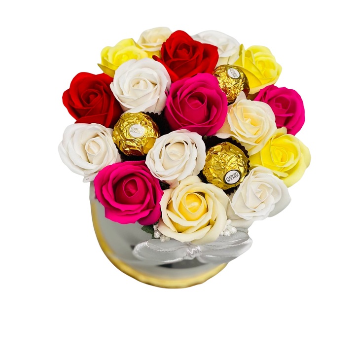 Cutie Cadou, ChocoBox, GiftBox , include Trandafiri si Praline Ferrero Rocher