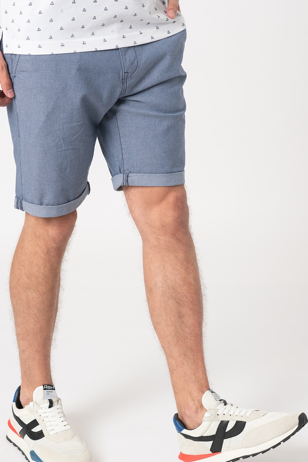 Tom Tailor, Pantaloni chino scurti cu imprimeu geometric, Bleumarin/Alb, S