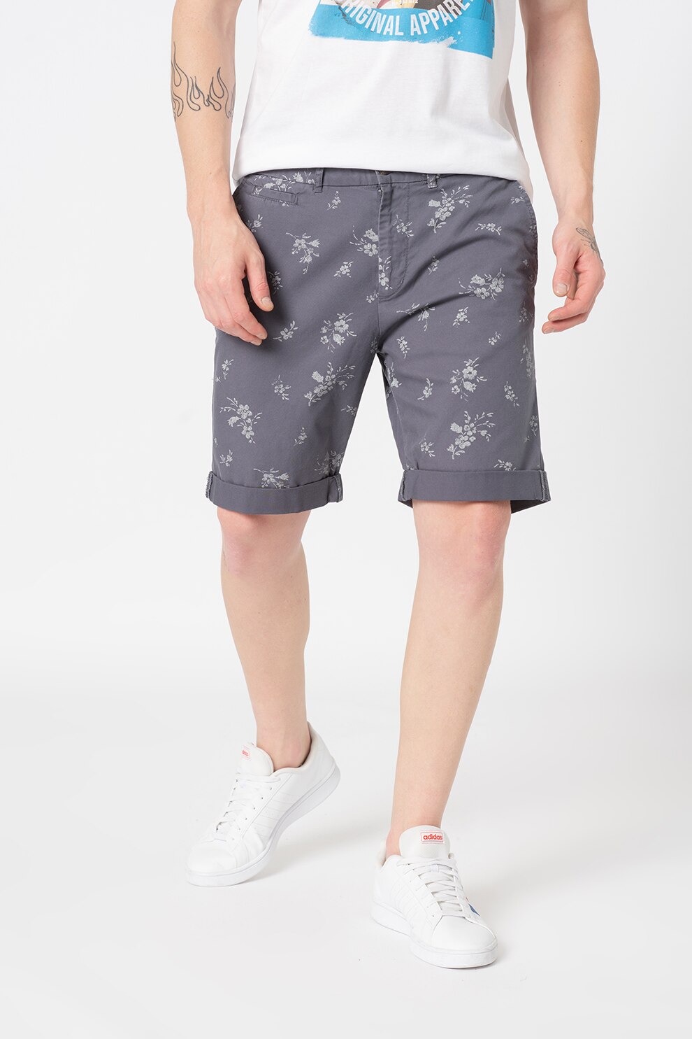 Tom Tailor, Bermude chino slim fit cu model floral, Albastru prafuit