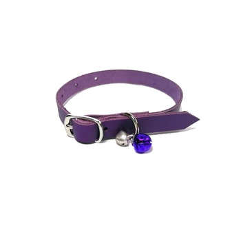 Zgarda din piele naturala mov 10 mm x 31 cm , cu clopotel Zgarda din piele naturala mov 10 mm x 31 cm , cu clopotel