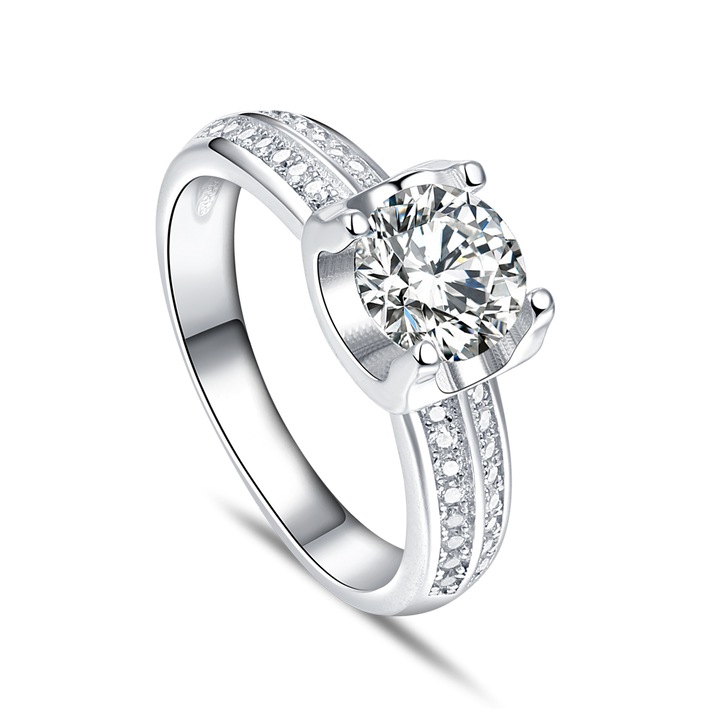 Inel cu forma patrata, margini dublu brodate, argint 925‰, Luss