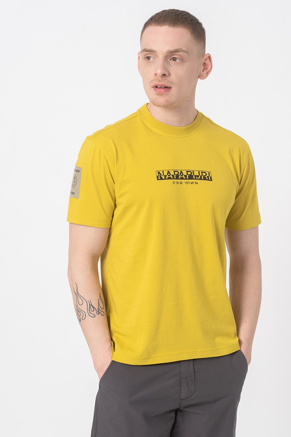 Napapijri, Tricou cu decolteu la baza gatului si logo Oahu, Galben sofran, S