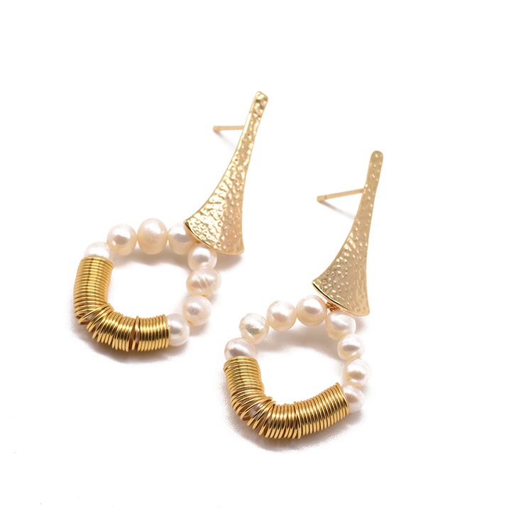 Cercei Boho Pearls, din argint cu perle naturale de apa dulce, placati cu aur de 14K