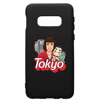 Husa de protectie Samsung Galaxy S10E, La Casa De Papel - Tokyo, silicon, cu interiorul din material textil, protectie camera, PB717 Husa de protectie Samsung Galaxy S10E, La Casa De Papel - Tokyo, silicon, cu interiorul din material textil, protectie camera, PB717