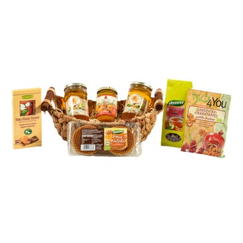 Cos cadou BIO 3, Fagurele Auriu, Bomboane cu catina bio, Ciocolata din lapte integral cu miere si migdale bio, Ceai de fructe bio, Gem de catina bio, Vafe cu miere bio, Miere tei Eco, Miere salcam Eco Cos cadou BIO 3, Fagurele Auriu, Bomboane cu catina bio, Ciocolata din lapte integral cu miere si migdale bio, Ceai de fructe bio, Gem de catina bio, Vafe cu miere bio, Miere tei Eco, Miere salcam Eco