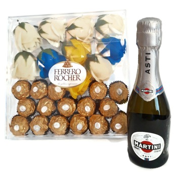 Pachet cadou pentru ea, include spumant Asti Martini Dolce 0.2l si cutie acrilica Ferrero Rocher cu praline si trandafiri de sapun Pachet cadou pentru ea, include spumant Asti Martini Dolce 0.2l si cutie acrilica Ferrero Rocher cu praline si trandafiri de sapun
