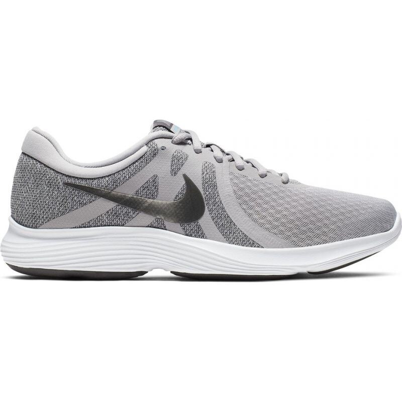 nike revolution m