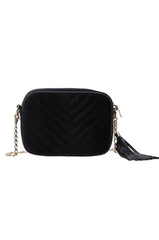 Geanta de dama Velvet neagra din material textil tip catifea, dimensiuni 22 x 16 x 11 cm Geanta de dama Velvet neagra din material textil tip catifea, dimensiuni 22 x 16 x 11 cm