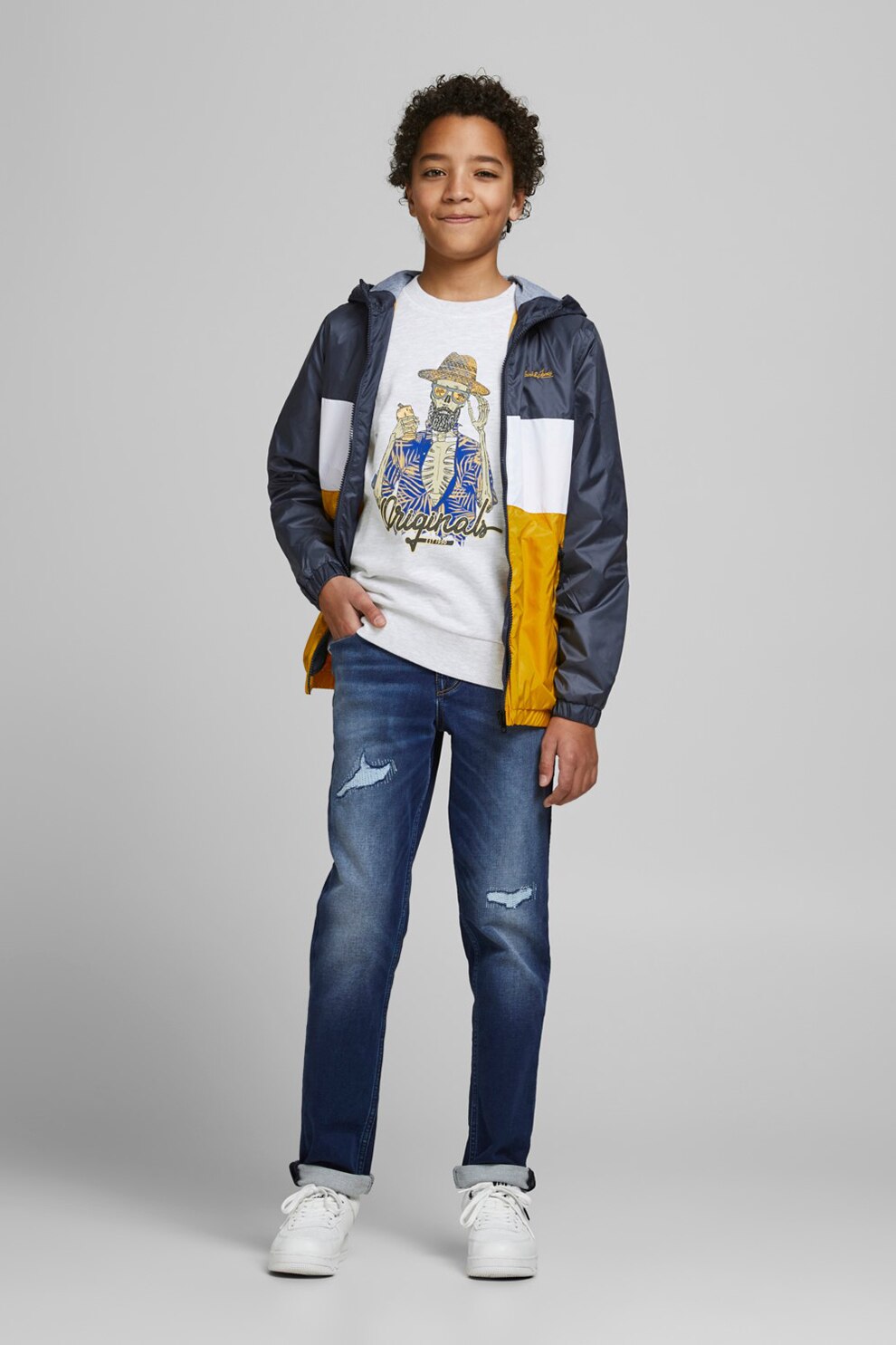 Jack&Jones, Bluza cu decolteu la baza gatului si imprimeu grafic, Alb prafuit, 152 CM