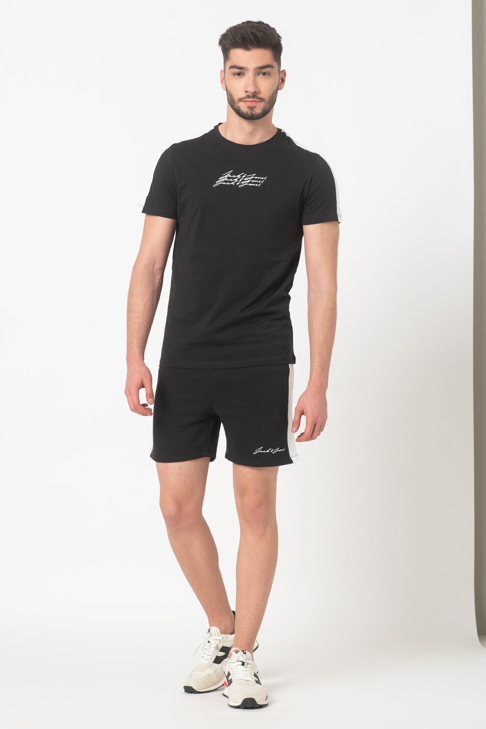 Jack&Jones, Set de tricou si pantaloni scurti cu logo Ombre, Negru/Alb, 2XL