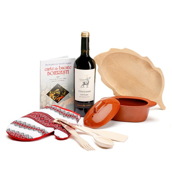 Pachet Cadou Obiceiuri Romanesti, GourmetGift, 3250g