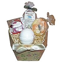 cos cadou martisor primavara fericita cu produse fabricate manual din ingrediente naturale martisor millefiori sare de baie sfera spumanta si sapun imagen 8_0_
0