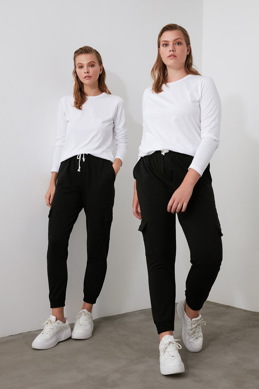 Trendyol, Pantaloni sport cargo cu talie inalta, Negru