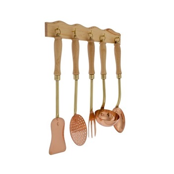 Set 5 Ustensile din Cupru CopperSmith pentru Bucatarie, cu Suport si Manere din Lemn Set 5 Ustensile din Cupru CopperSmith pentru Bucatarie, cu Suport si Manere din Lemn