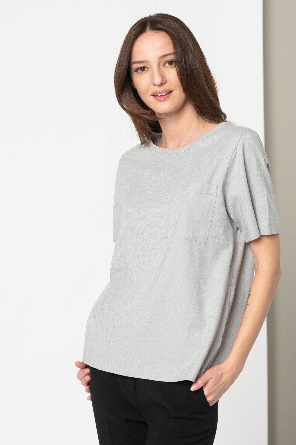 United Colors of Benetton, Tricou lejer cu buzunar aplicat, Gri cenusa