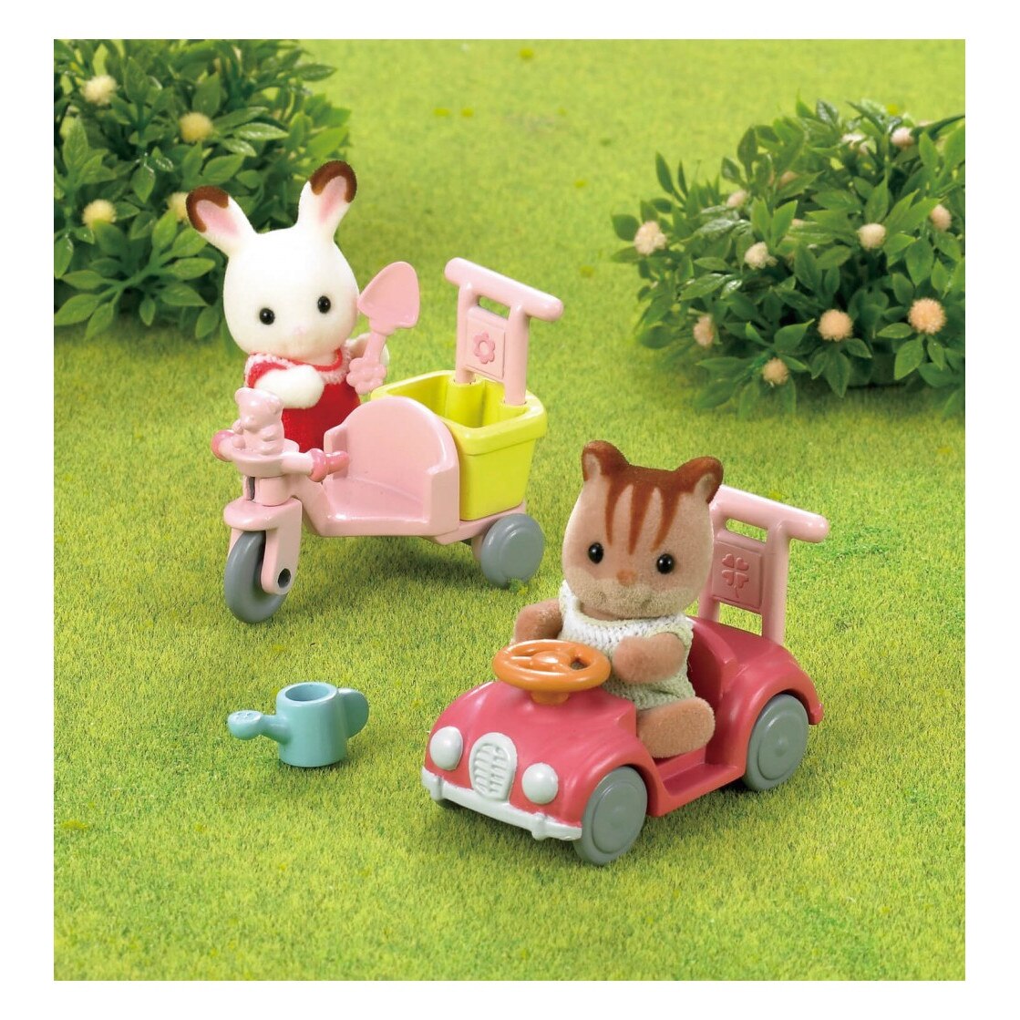 Комплект от 3 фигурки Sylvanian Families, Бебета, които ходят и играят ...