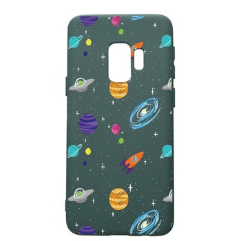 Husa Premium Silicon Compatibila Cu Samsung Galaxy S9, Universe, Planets, cu interiorul din material textil, protectie camera, Forest Green, PFG466 Husa Premium Silicon Compatibila Cu Samsung Galaxy S9, Universe, Planets, cu interiorul din material textil, protectie camera, Forest Green, PFG466