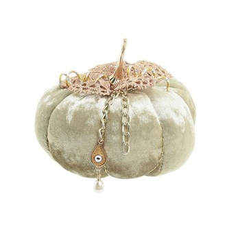 Decoratiune masa Pumpkin Velvet Champagne 12 cm x 9 cm Decoratiune masa Pumpkin Velvet Champagne 12 cm x 9 cm