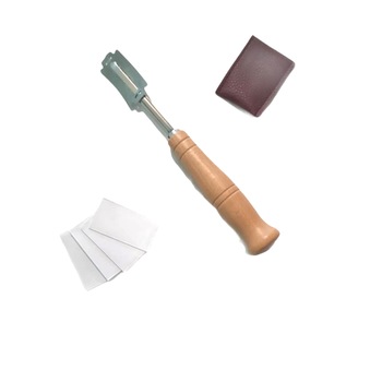 Set 2 X Cutite Patiserie Paine pentru Crestat Aluatul si Foietaj Produse Fainoase si Painea cu Maia, Cristina-Bucur Cooking, Lame 4+1, cu Maner de Lemn Maro Set 2 X Cutite Patiserie Paine pentru Crestat Aluatul si Foietaj Produse Fainoase si Painea cu Maia, Cristina-Bucur Cooking, Lame 4+1, cu Maner de Lemn Maro