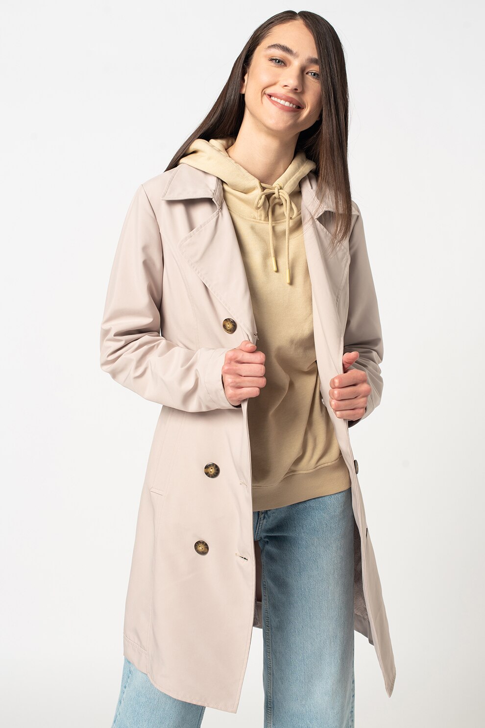 Romeo Gigli, Trenci cu doua randuri de nasturi, Bej