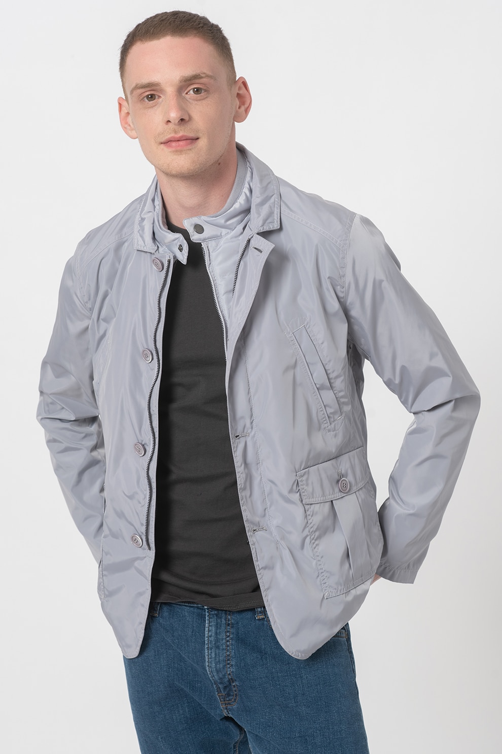 Romeo Gigli, Jacheta usoara cu buzunare aplicate, Argintiu