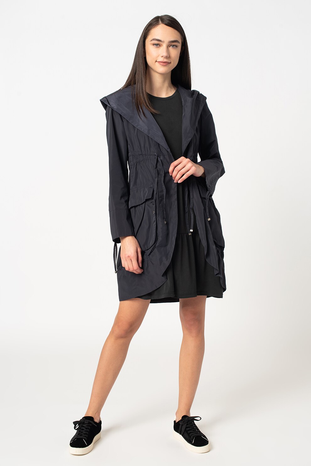 Romeo Gigli, Trenci cu maneci lungi si gluga, Bleumarin