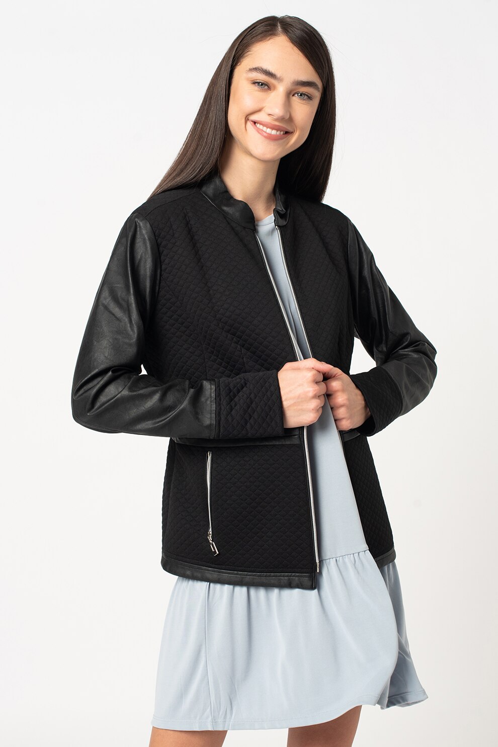 Romeo Gigli, Jacheta cu segmente de piele ecologica, Negru