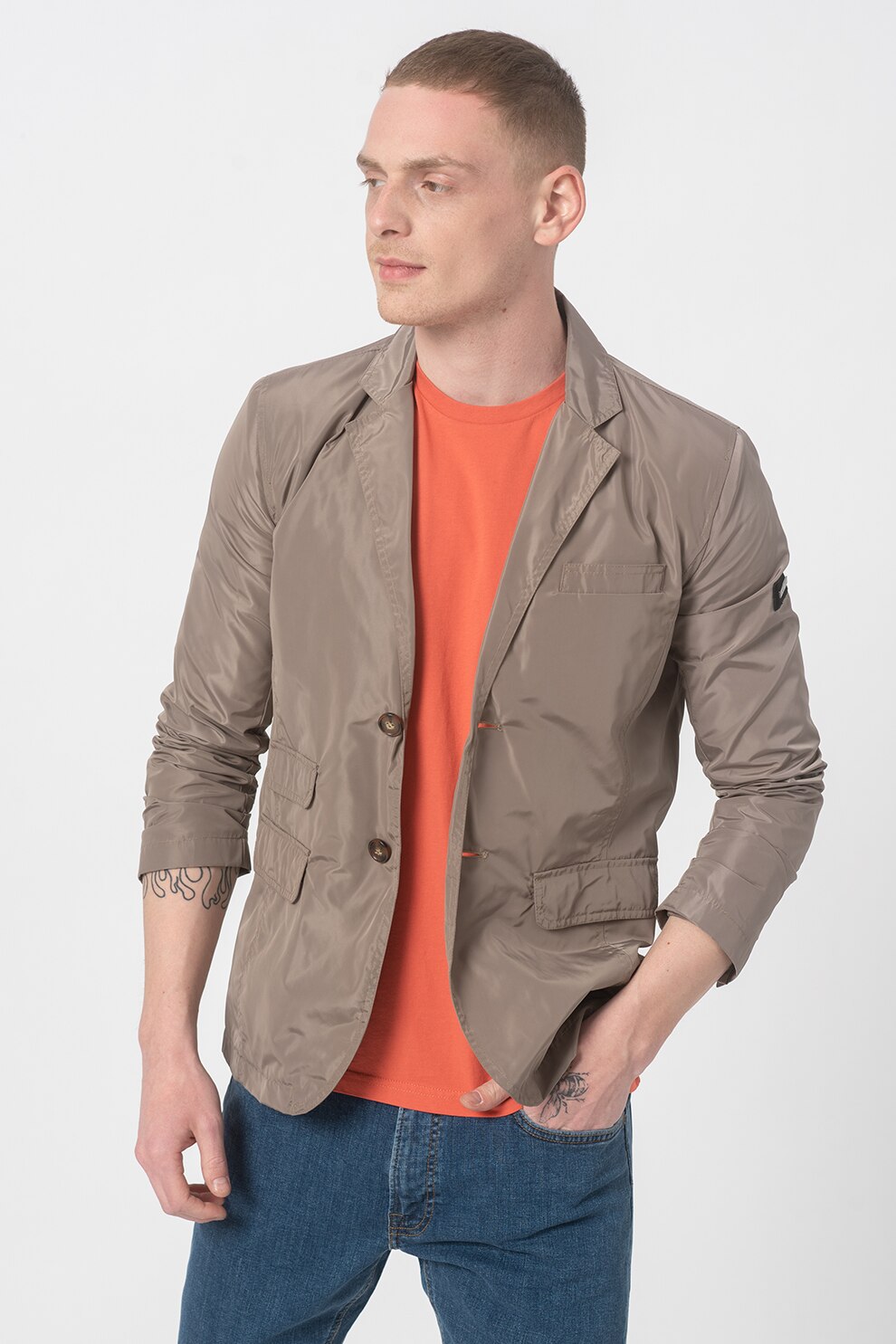 Romeo Gigli, Jacheta-sacou cu buzunare multiple, Gri