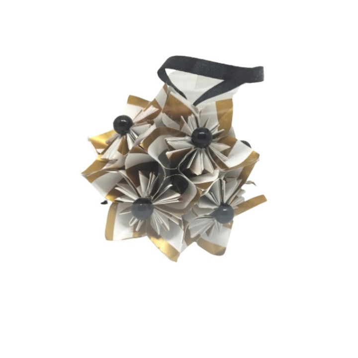 Globe Kusudama - текстурирано злато