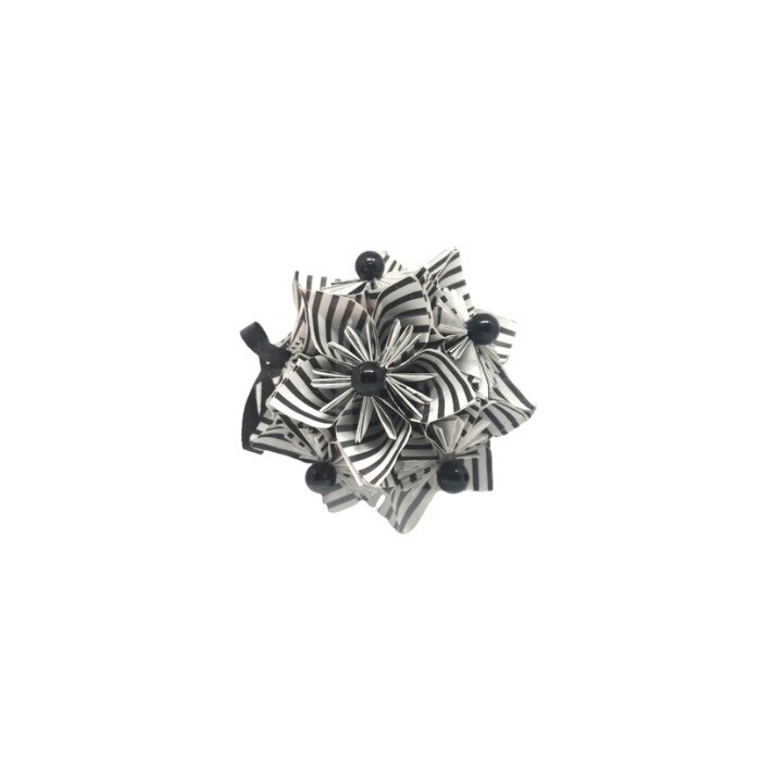 Glob Kusudama - dolce vita - black&white stripes