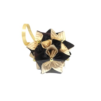 Glob Kusudama - Madame Bovary 2 Glob Kusudama - Madame Bovary 2