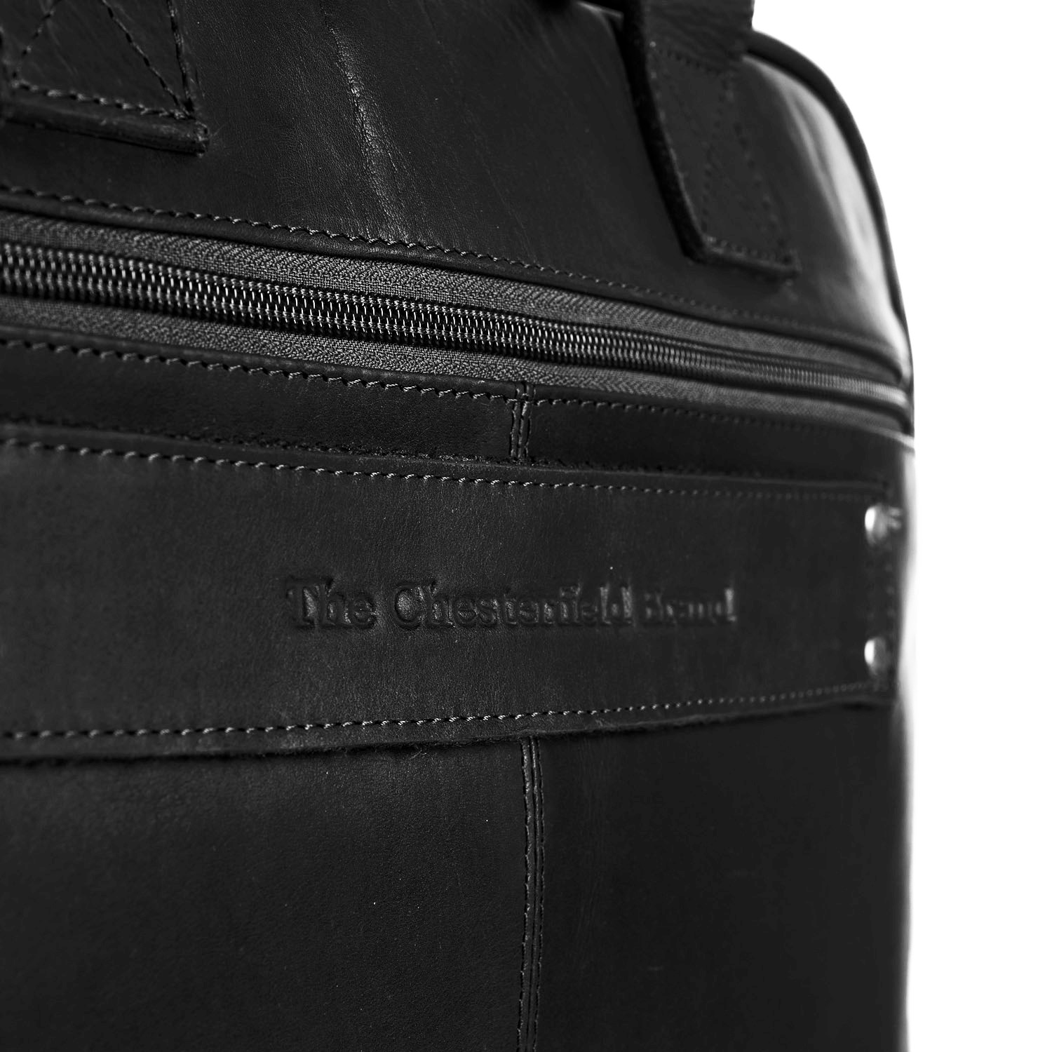 Geanta de laptop din piele naturala neagra, The Chesterfield Brand, Calvi 15.6 inch